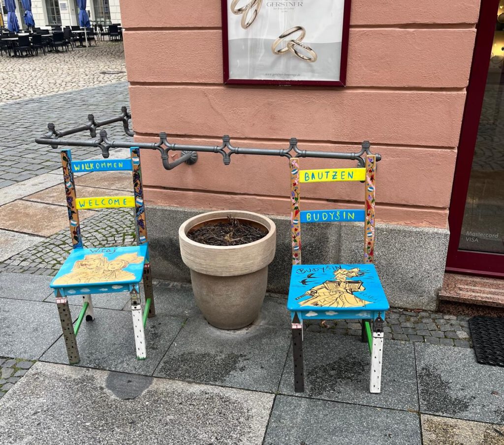weitere "bunte" Stühle in Bautzen